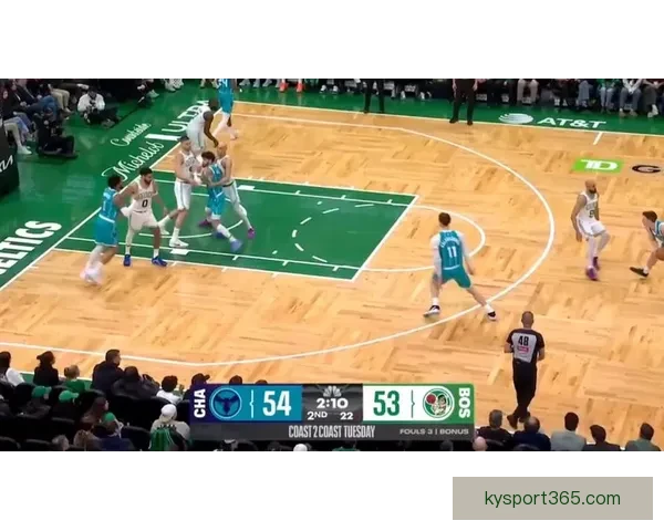 布朗复出贡献接近三双老鹰力克缺席塔图姆的凯尔特人终结连胜